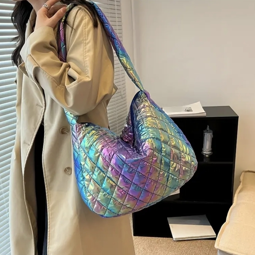 Women's Ombre Cloud Pleated Puffer Shoulder Bag